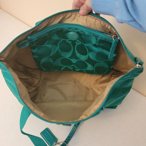Coach Signature Getaway Packable Weekender Bag w/ Toiletries Bag Green Teal - Picture 14 of 14